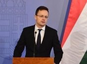 В Венгрии протестуют против восстановления воинской части в Берегово