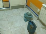 Купил неработающий телефон: в Харькове мужчина попытался поджечь себя в ломбарде