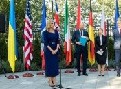 В элегантном наряде: Елена Зеленская покорила безупречным видом (Фото)