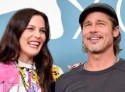 Венецианский кинофестиваль 2019: Брэд Питт представил фильм "К звездам" в обычной водолазке