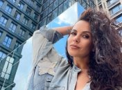 "С фотошопом ног перебор": новый снимок Насти Каменских в купальнике подвергся критике