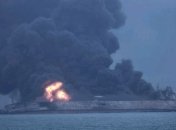 Пожар на нефтяном танкере: судно относит в сторону Японии