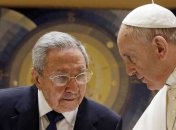 Папа Римский впервые встретился с Раулем Кастро