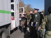 На подконтрольную Украине территорию прибыли осужденные из ОРДЛО