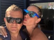 Счастливые супруги: Юрий Горбунов показал новое фото со своей женой