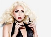 Леди Гага показала свое свадебное платье