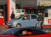 Украинцы стали меньше потреблять бензин