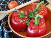 Рецепт дня: сладкий перец, фаршированный брынзой