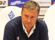 Хацкевич обругал женщину-арбитра во время матча и сразу ее обнял (Видео)