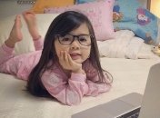 5-летняя девочка стала звездой Интернета (ФОТО)