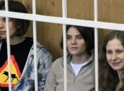 Церковь просит проявить милосердие к участницам Pussy Riot