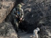 День в ООС: двое украинских военнослужащих подорвались на взрывном устройстве
