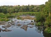 Жители ряда сел на Киевщине бьют тревогу из-за риска загрязнения реки Рось 