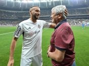 Мирча Луческу с игроком "Бешикташа"