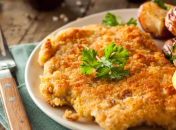 Шніцелі виходять дуже соковитими й ситними
