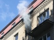 Пожар в Запорожье: спасатели эвакуировали из дома 30 человек