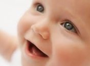Дети учатся улыбаться еще до рождения