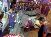 В Таиланде пикап со студентами попал в ДТП: 17 погибших (Видео)