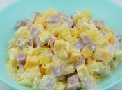 На приготування чудо-закуски знадобиться кілька хвилин