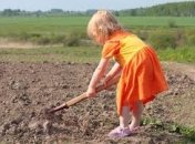 Депутаты заострили внимание на трудовом воспитании детей