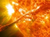 Астрофизики подтвердили обратную зависимость солнечных пятен от вспышек