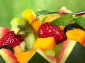 Курильщики не получают пользы от употребления фруктов