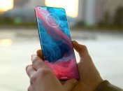 Motorola бросает вызов Samsung Galaxy S20 и OnePlus 8 Pro: чем удивят новые флагманы (Видео)