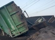 Стало известно, почему поезд сошел с рельс в Кривом Роге (фото)