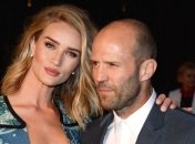 Джейсон Стэтхем и Рози-Хантингтон-Уайтли решили узаконить свои отношения