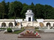 Украины просит Польшу по-дружески решить паспортный скандал