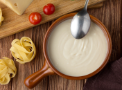 Эта подливка сделает вкуснее любой гарнир