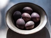 Красивые мерцающие пасхальные яйца