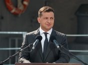 "Никого не сажаю": Зеленский "убежал" от вопроса о Порошенко (Видео)