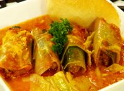 Луковые рулетики с бараниной