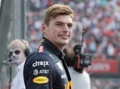 Ферстаппен: Будь у нас двигатель "Мерседеса", соперники бы нас не видели