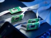 Счет на сотни тысяч евро: россия нашла возможность закупать электронику у страны-союзницы Украины