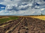 Аграриев хотят обложить новым налогом: какой сюрприз власти приготовили украинцам