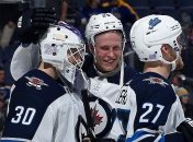 Лайне, забив 5 шайб, побил сразу несколько рекордов НХЛ (Видео)