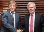 Данилюк и Болтон обсудили вопросы сотрудничества в сфере безопасности 