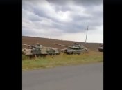 Возле границы с Украиной заметили колонну тяжелой техники (Видео)