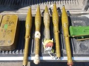 Арсенал оружия: В прифронтовой Марьинке военные обнаружили тайник (Видео)