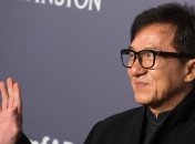 Коронавирус: Джеки Чан пообещал $200 тыс тому, кто изобретет лекарство