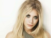 Одна из сестер Олсен встречается с 60-летним мужчиной 