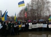 В Кривом Роге произошли стычки между митингующими и активистами 