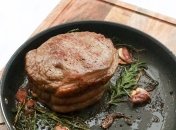 Рецепт рульки в горчично-медовой глазировке