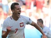 Форвард Наполи покинул расположение сборной