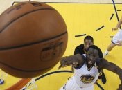 НБА. "Голден Стэйт" удвоил преимущество в финале против "Кливленда" (Фото)