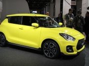 В сети рассекретили дизайн "заряженного" хэчтбека Suzuki