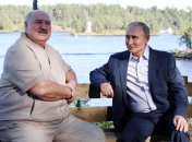 Олександр Лукашенко та Володимир Путін (зліва направо)