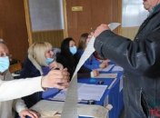 Хаос и громкие отставки: как коронавирус повлияет на выборы и что ждет Украину после 25 октября